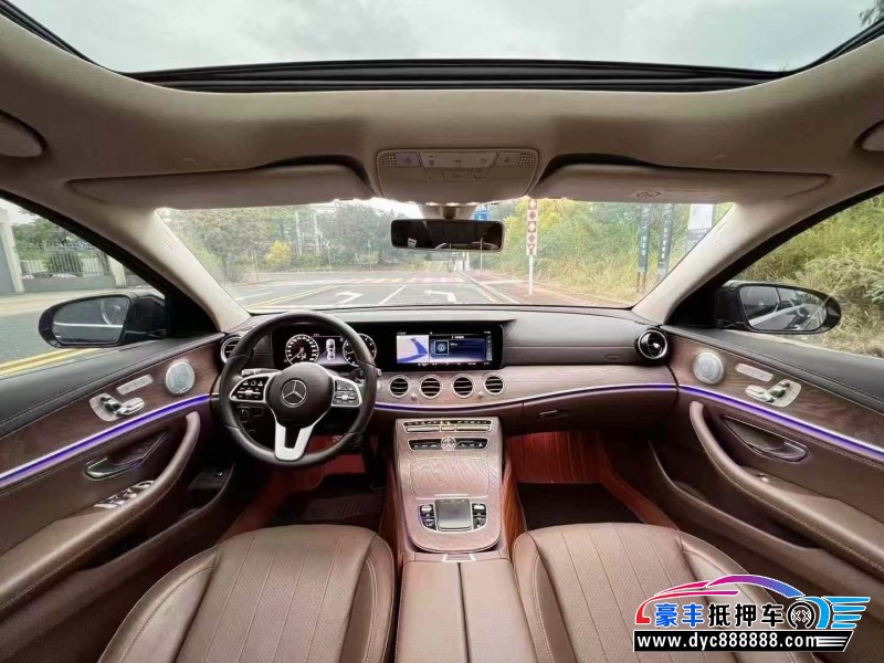 19年奔驰E轿车抵押车出售