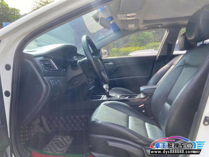 14年现代名图轿车抵押车出售