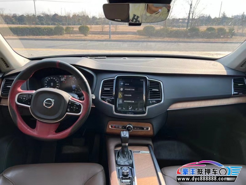19年沃尔沃XC90轿车抵押车出售