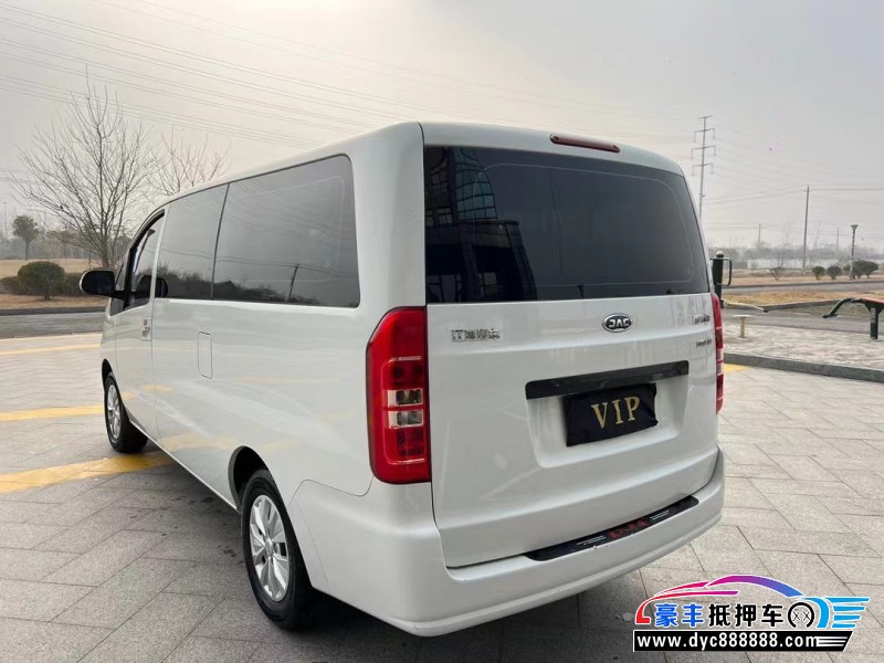 22年江淮瑞风M3轿车抵押车出售