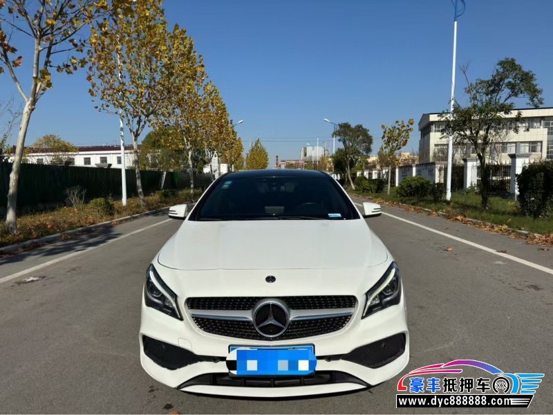 18年奔驰CLA轿车抵押车出售