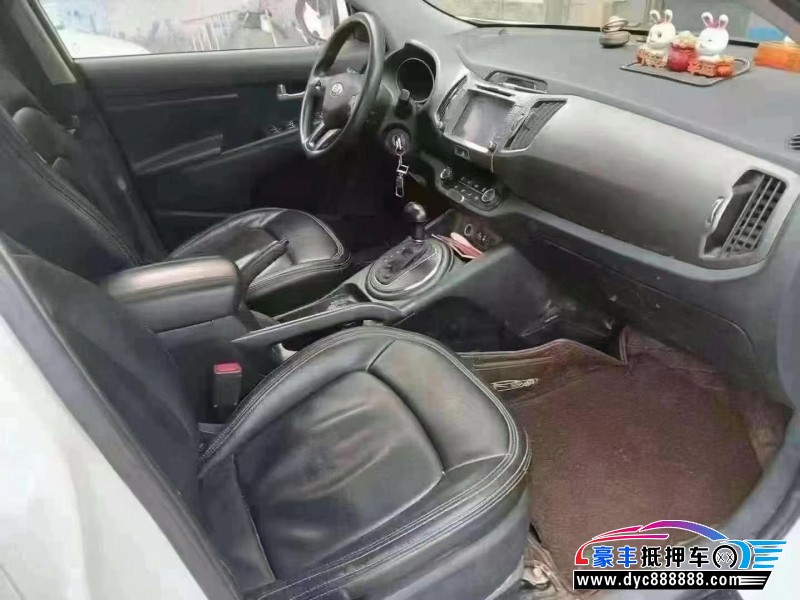 15年起亚智跑轿车抵押车出售