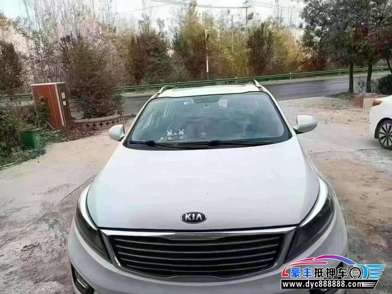 15年起亚智跑轿车抵押车出售