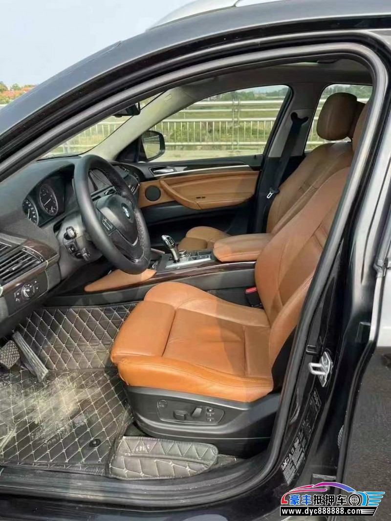 14年宝马X6轿车抵押车出售