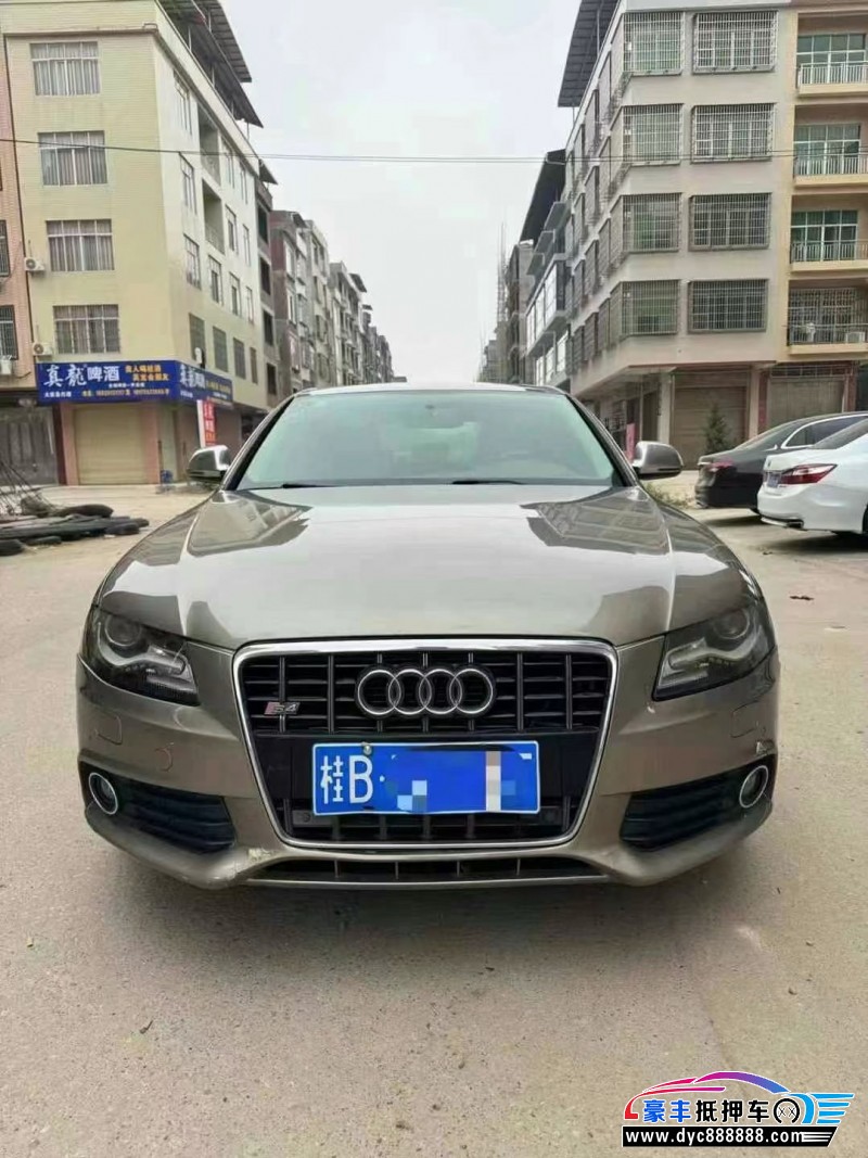 11年奥迪A4L轿车抵押车出售