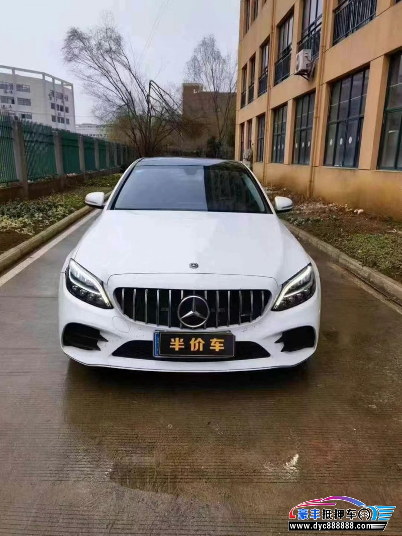 20年奔驰C轿车抵押车出售