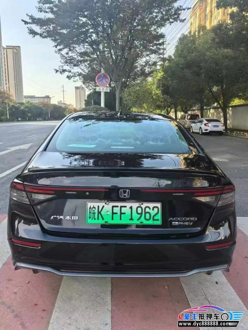 24年本田雅阁轿车抵押车出售