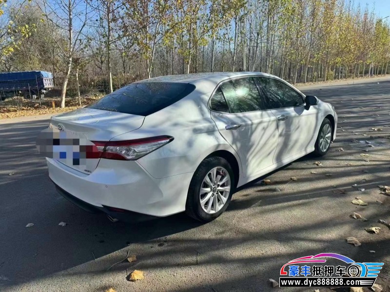 20年丰田凯美瑞轿车抵押车出售