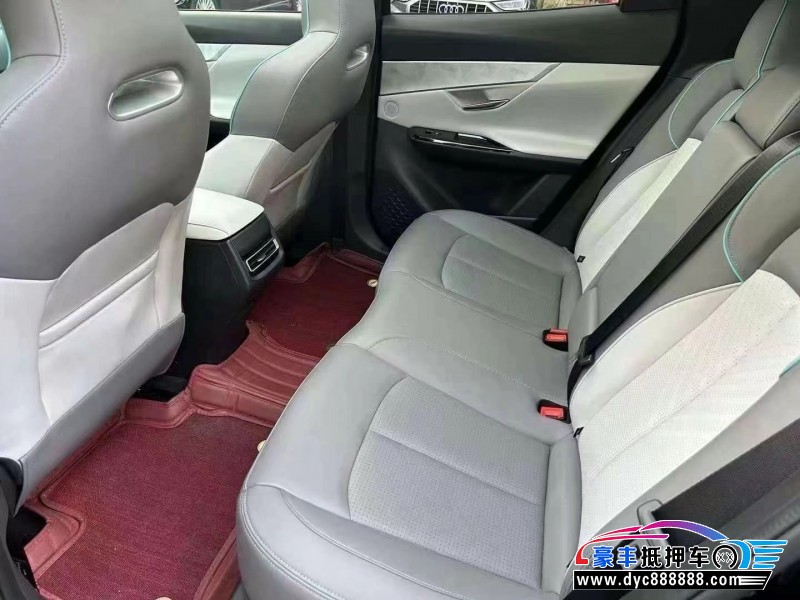 23年长安长安UNI轿车抵押车出售