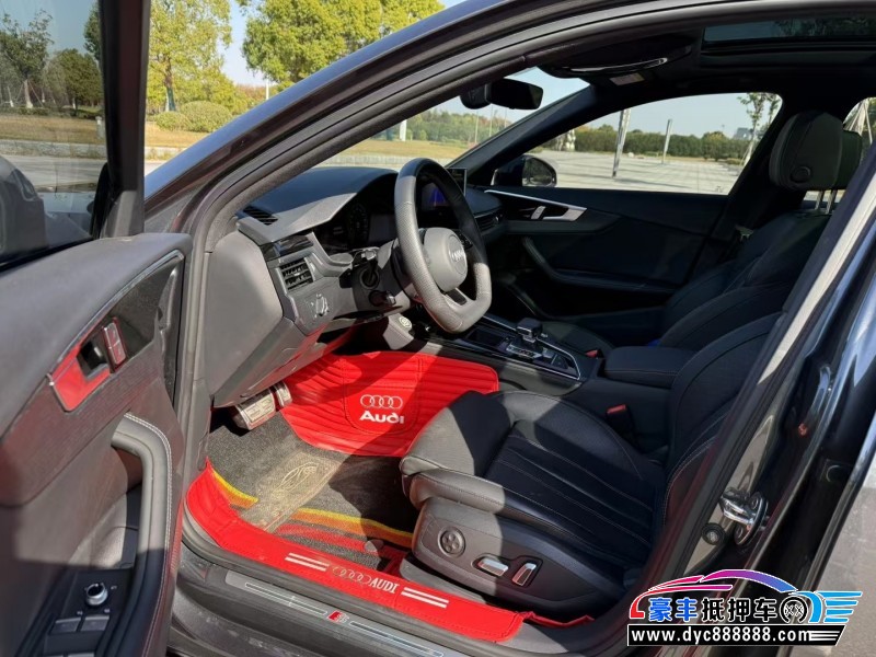 23年奥迪A4L轿车抵押车出售