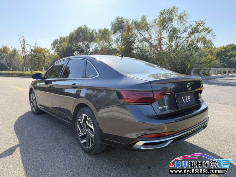 22年大众速腾轿车抵押车出售