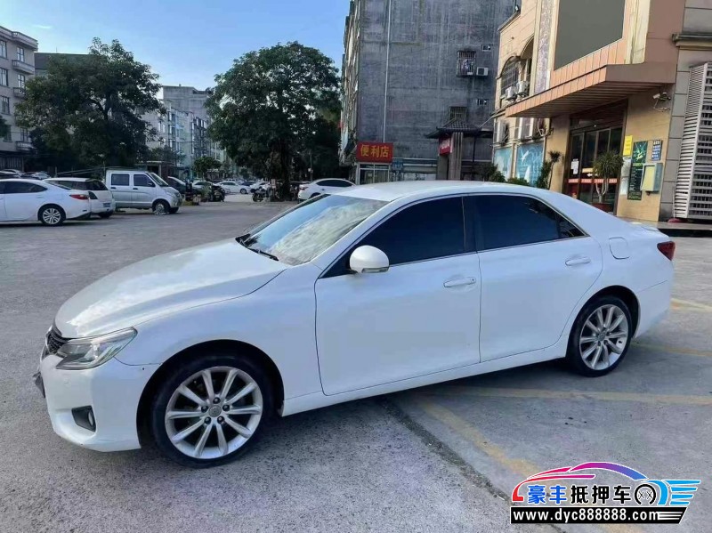 16年丰田锐志轿车抵押车出售