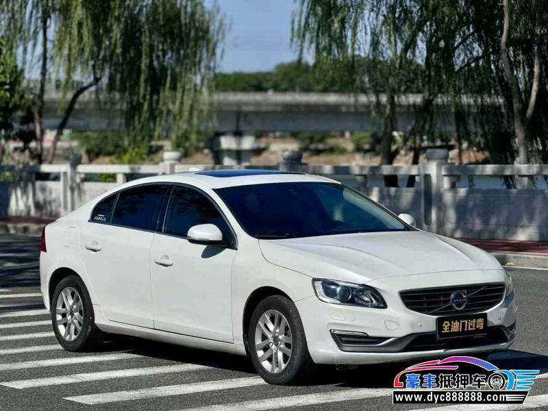 16年沃尔沃S60轿车抵押车出售