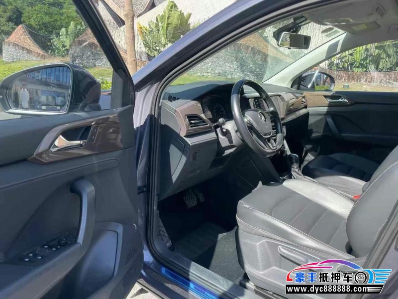 20年大众途岳轿车抵押车出售