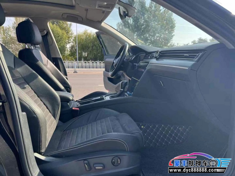 21年大众迈腾轿车抵押车出售