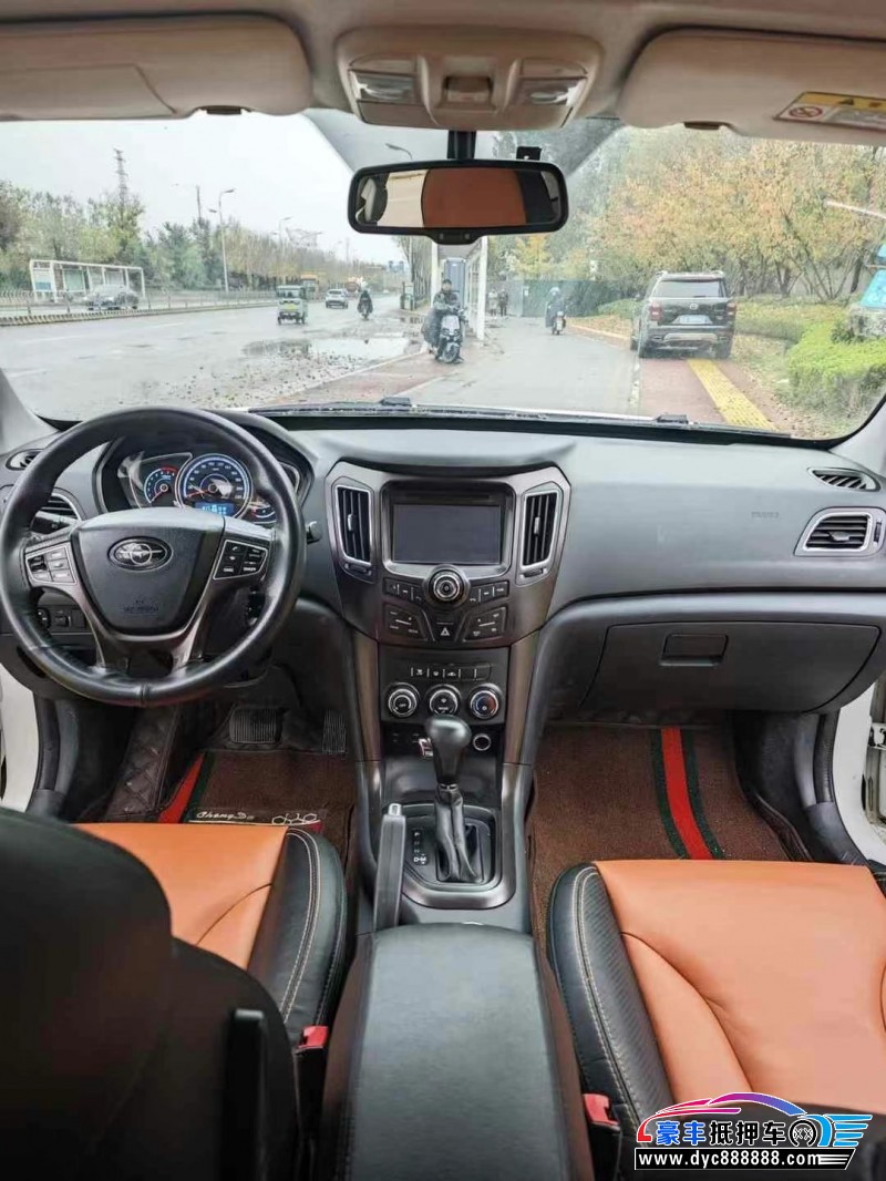 15年海马S7轿车抵押车出售