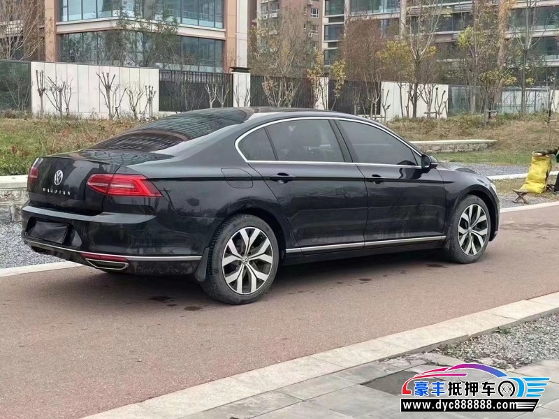 18年大众迈腾轿车抵押车出售