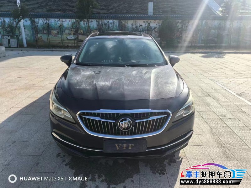 18年别克君越轿车抵押车出售