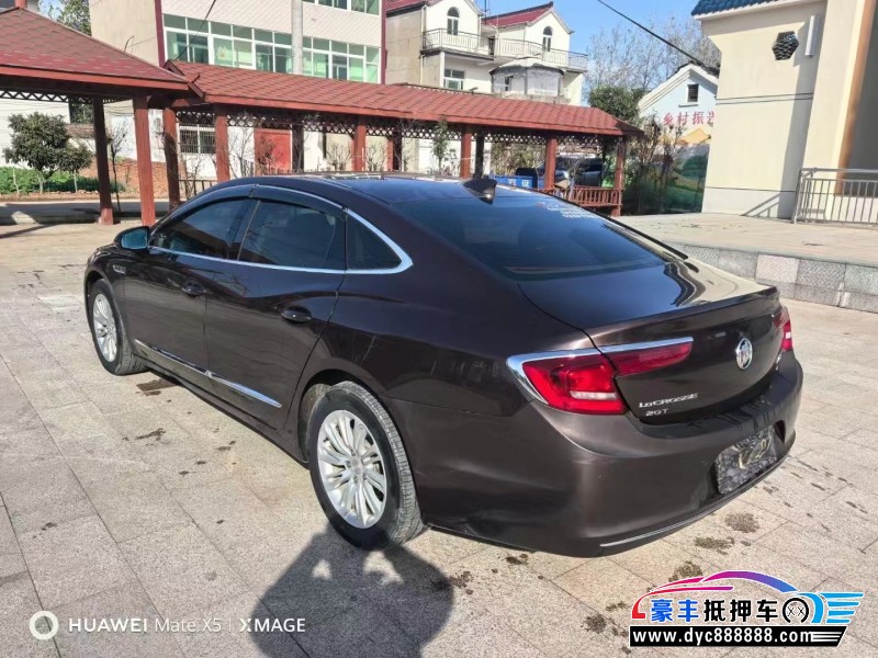 18年别克君越轿车抵押车出售