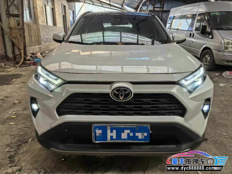 抵押车出售23年丰田RAV4荣放轿车