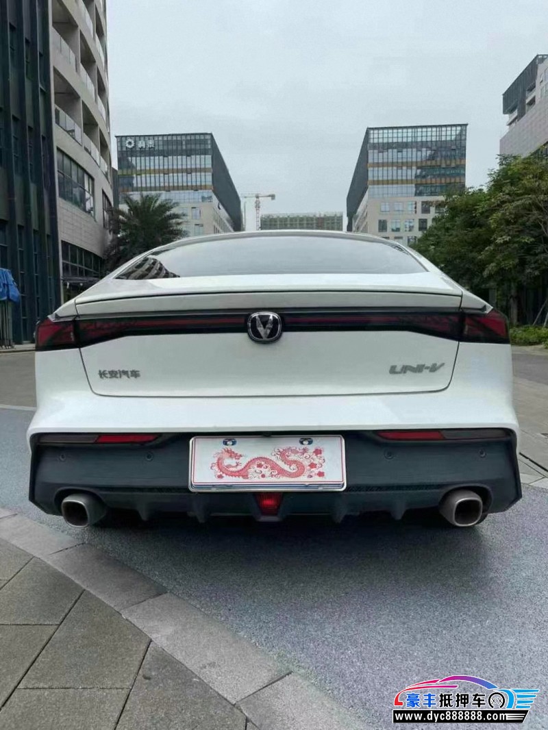 23年长安长安UNI轿车抵押车出售