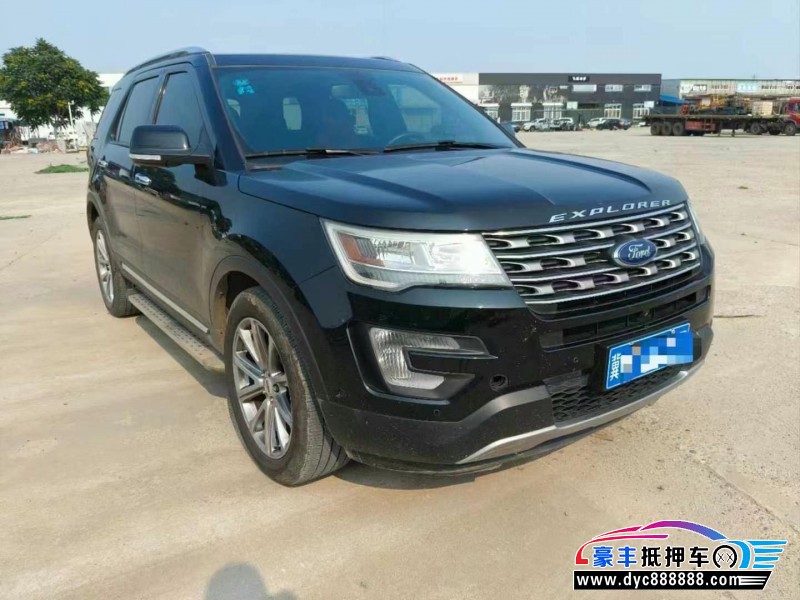18年福特探险者轿车抵押车出售