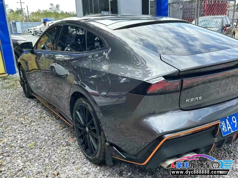 23年长安长安UNI轿车抵押车出售