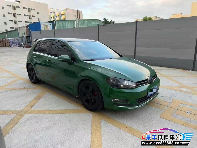 16年大众高尔夫轿车抵押车出售