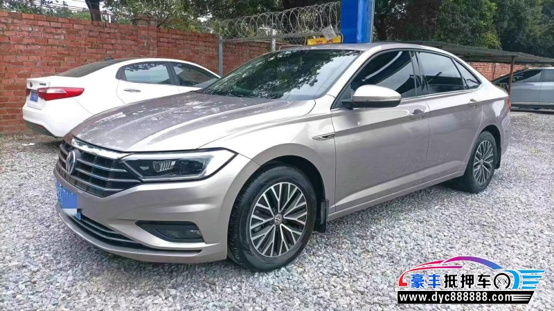 20年大众速腾轿车抵押车出售