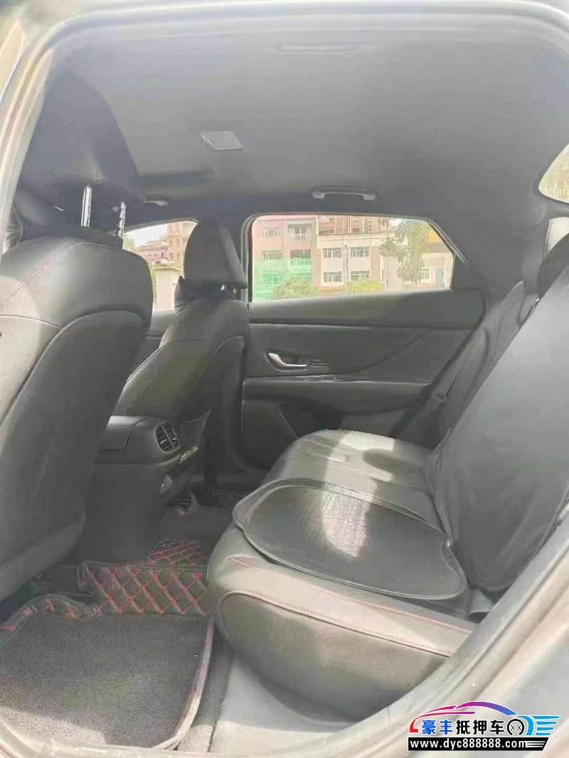 23年现代伊兰特轿车抵押车出售