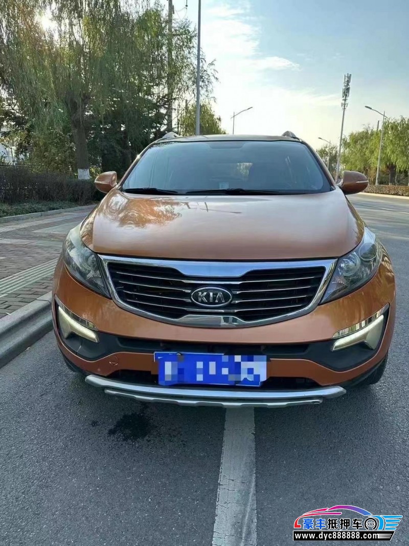 11年起亚智跑轿车抵押车出售