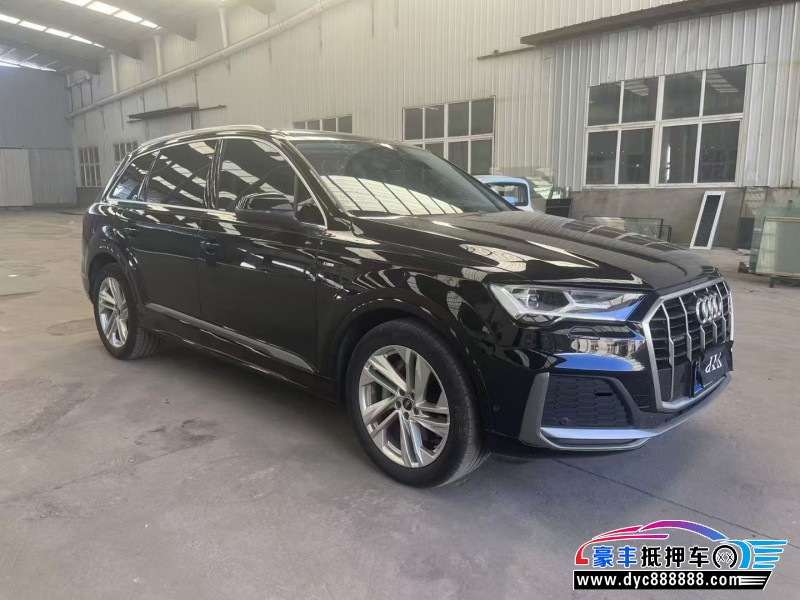 23年奥迪Q7轿车抵押车出售