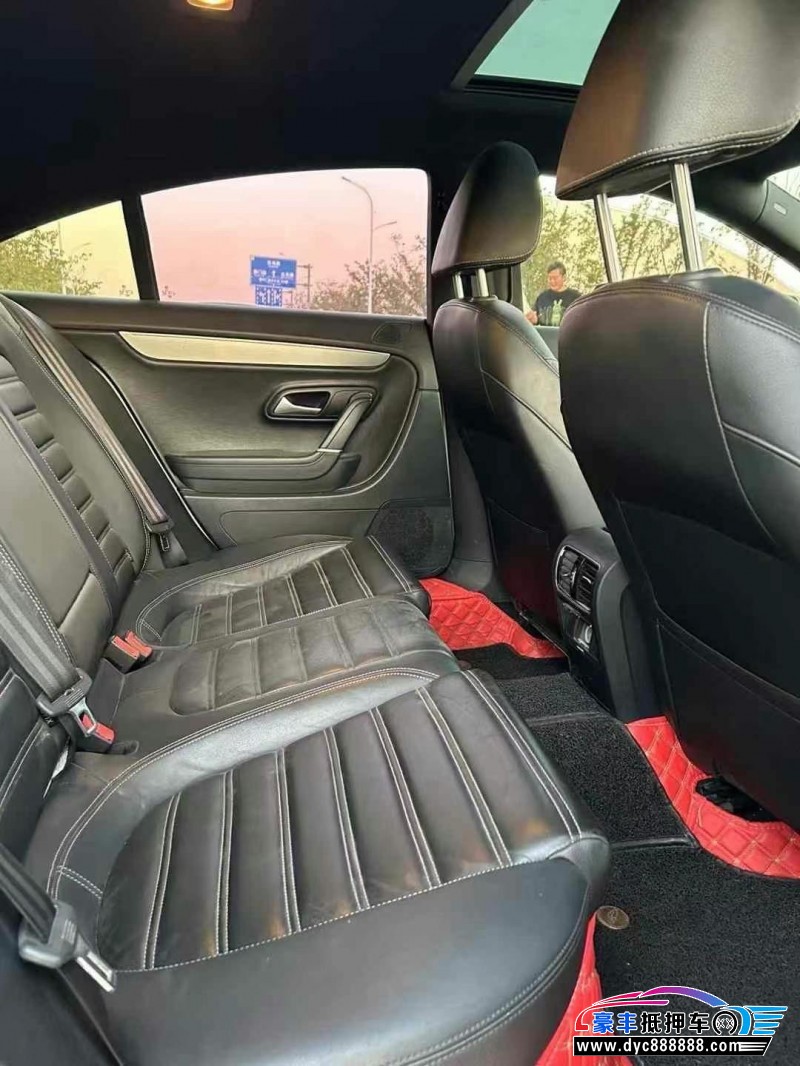 17年大众CC轿车抵押车出售