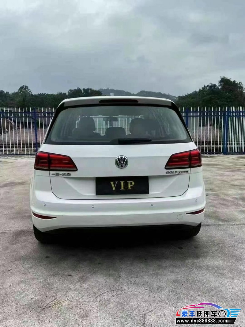18年大众高尔夫轿车抵押车出售