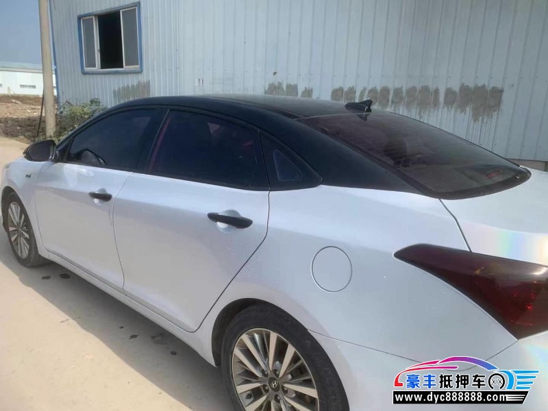 18年现代名图轿车抵押车出售