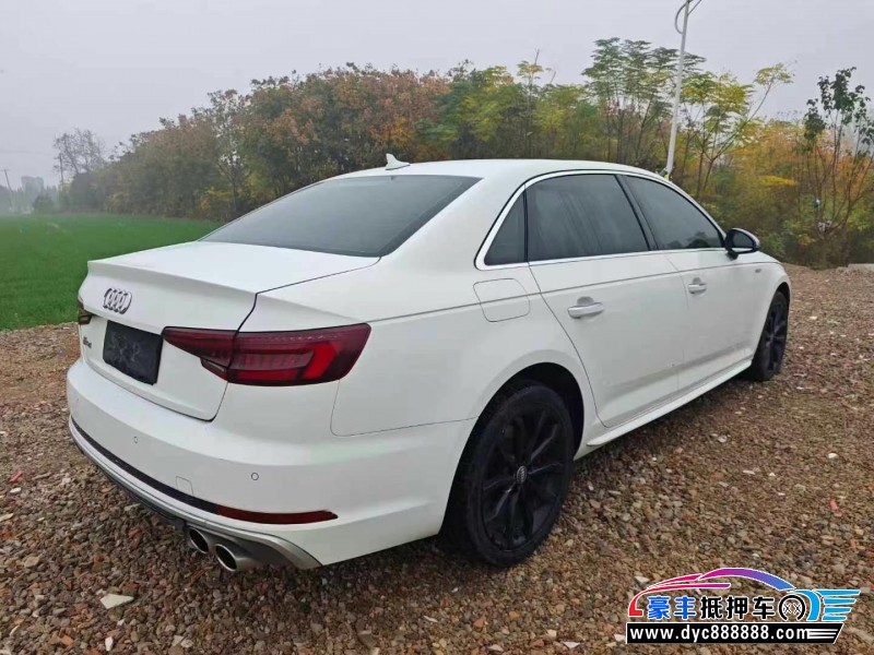 18年奥迪A4L轿车抵押车出售