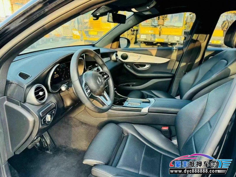 22年奔驰GLC轿车抵押车出售