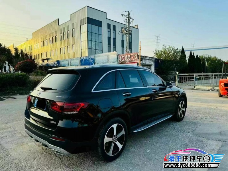 22年奔驰GLC轿车抵押车出售