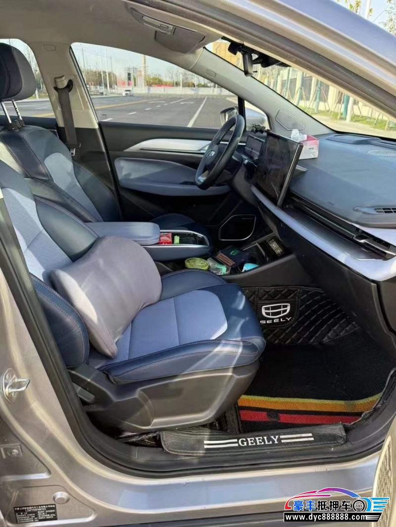 23年吉利几何轿车抵押车出售