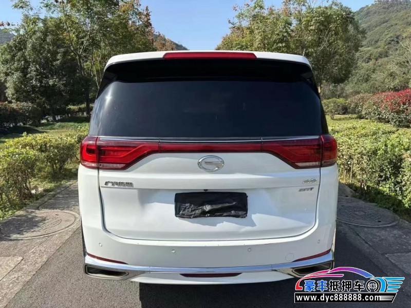 22年传祺M8轿车抵押车出售