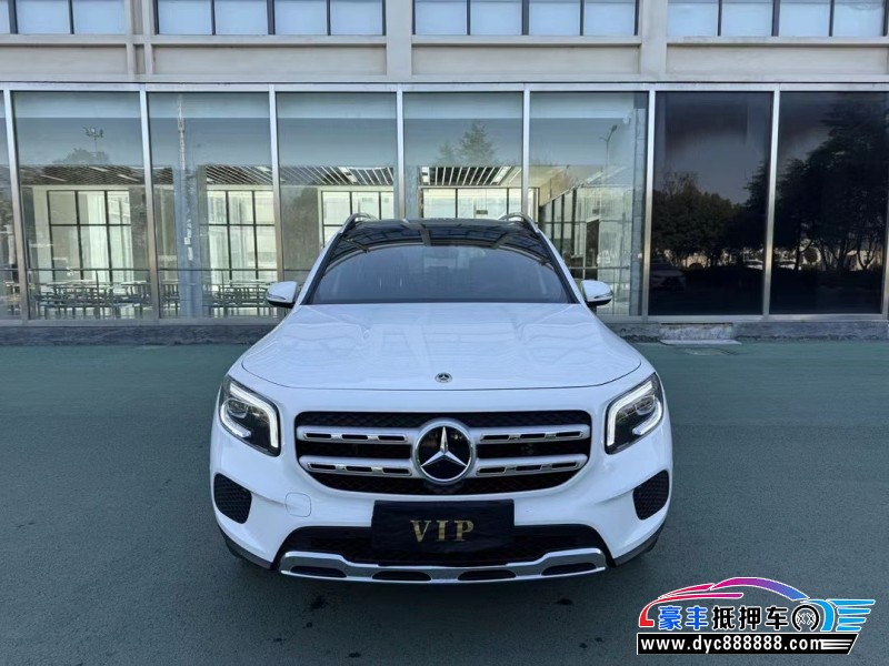22年奔驰GLB轿车抵押车出售