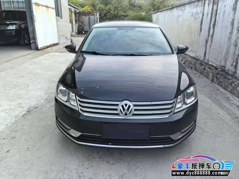 16年大众迈腾轿车抵押车出售