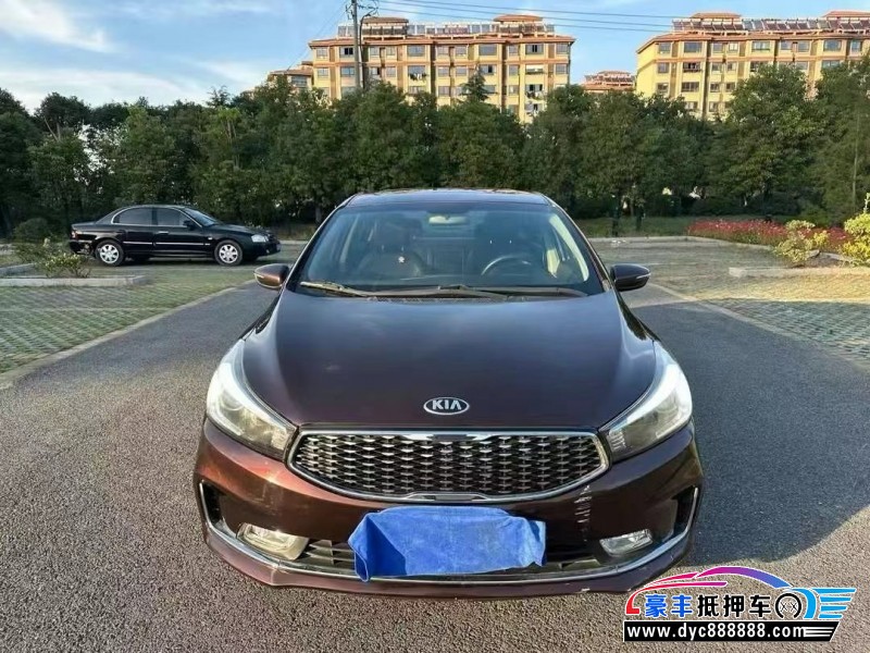 18年起亚K3轿车抵押车出售