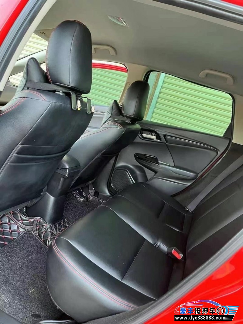 18年本田飞度轿车抵押车出售