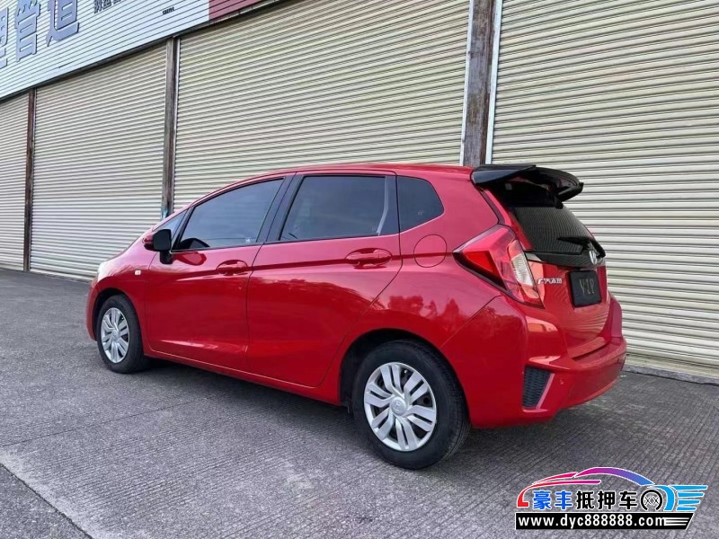 18年本田飞度轿车抵押车出售