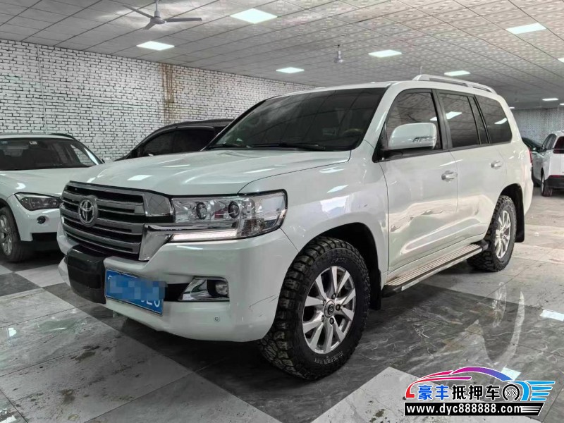 18年丰田兰德酷路泽（陆巡）轿车抵押车出售