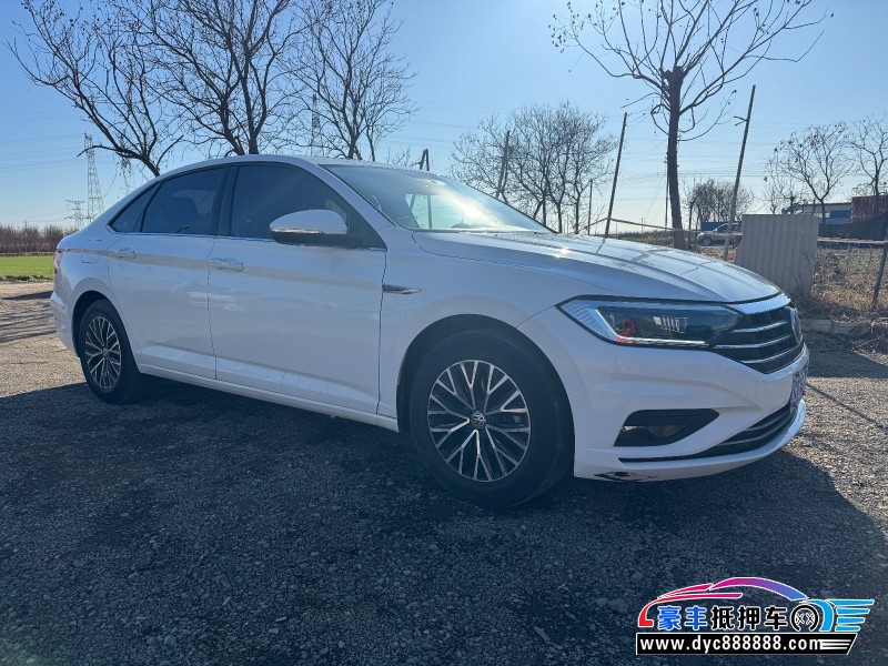 21年大众速腾轿车抵押车出售