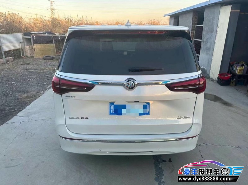 20年别克GL8轿车抵押车出售