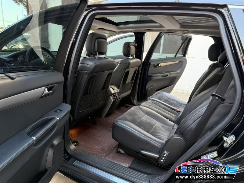 16年奔驰R级MPV抵押车出售