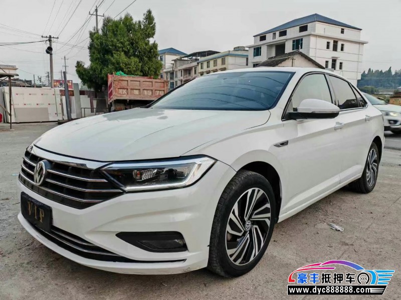 22年大众速腾轿车抵押车出售